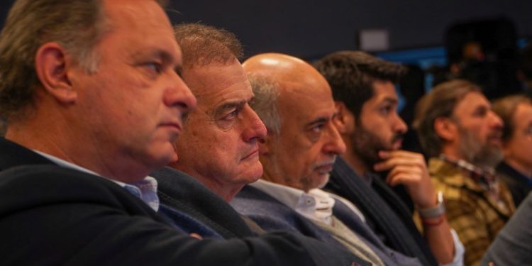 CAF presentó 85 propuestas y pidió ser recibida por los técnicos de los candidatos a la Presidencia