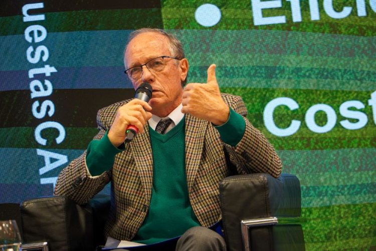 CAF presentó 85 propuestas y pidió ser recibida por los técnicos de los candidatos a la Presidencia