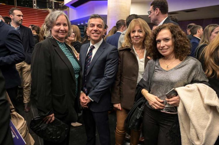 Antel celebró sus 50 años con una gala en Auditorio del Sodre