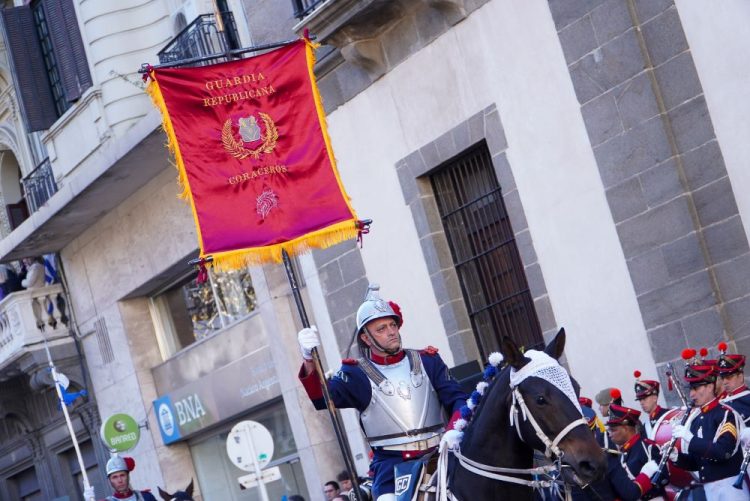 Acto por el 194° aniversario de la Jura de la Constitución en imágenes