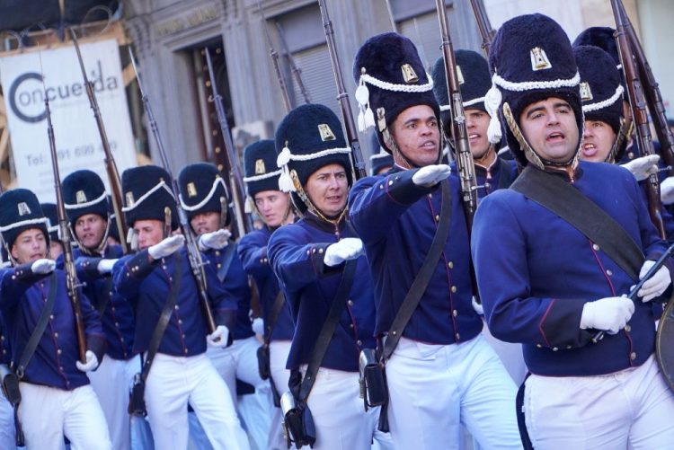 Acto por el 194° aniversario de la Jura de la Constitución en imágenes