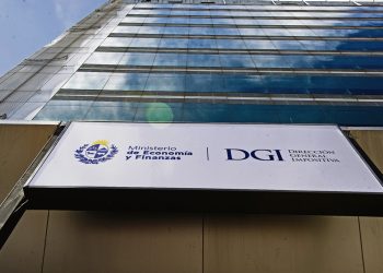 El impacto del gasto tributario en Uruguay: dejar de recaudar para beneficiar o impulsar sectores