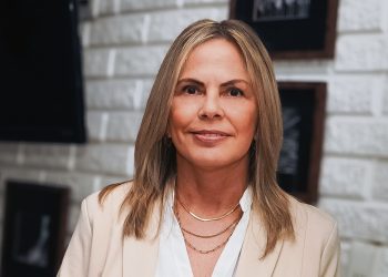 “Los comunistas son muy estrategas, saben cómo dominar, aun siendo menos”