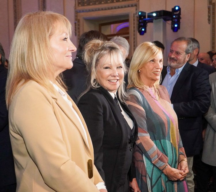 Buque eléctrico unirá Colonia con Buenos Aires