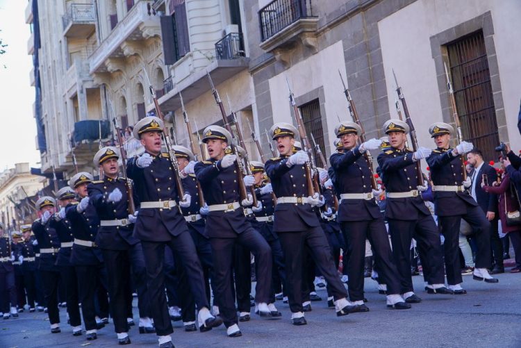 Acto por el 194° aniversario de la Jura de la Constitución en imágenes