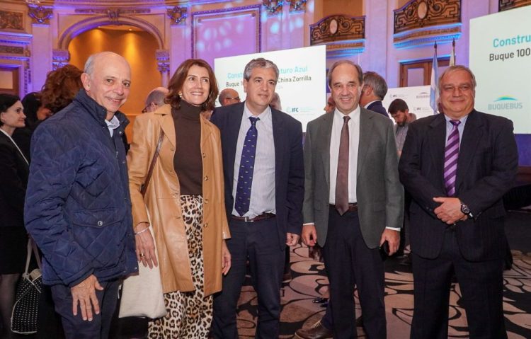 Buque eléctrico unirá Colonia con Buenos Aires