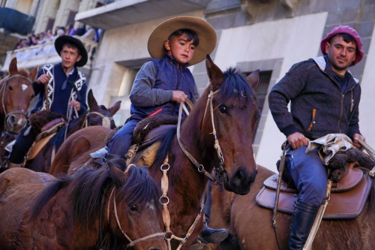 Acto por el 194° aniversario de la Jura de la Constitución en imágenes