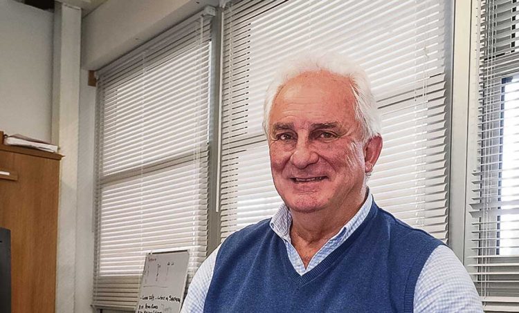 Ec. Eduardo Ache: “Estamos a tiempo de usar cirugía fina” para mejorar el Estado