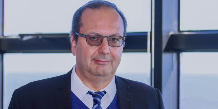 “Uruguay tiene una tasa de crecimiento baja y se debe a la baja formación de capital humano”