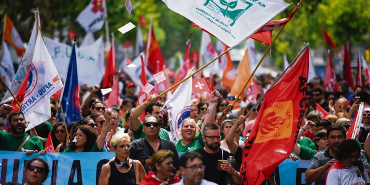 La reforma de la seguridad social del Pit-Cnt costará US$ 3100 millones por año