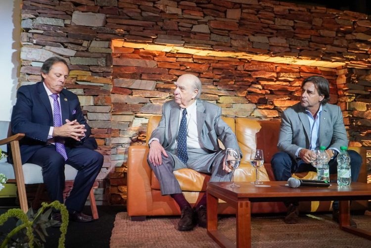 Sanguinetti: Todo se logra y hace con la calidad humana, sin la cual no hay ciencia, trabajo, libertad, ni nada