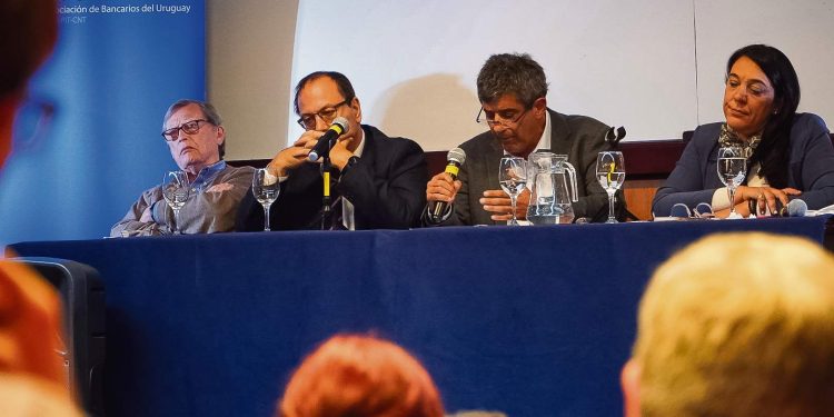 Inseguridad económica e inseguridad física, dos problemas de los hogares uruguayos