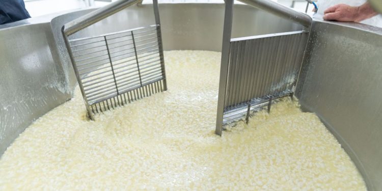 Afine comienza su producción con certificación Kosher