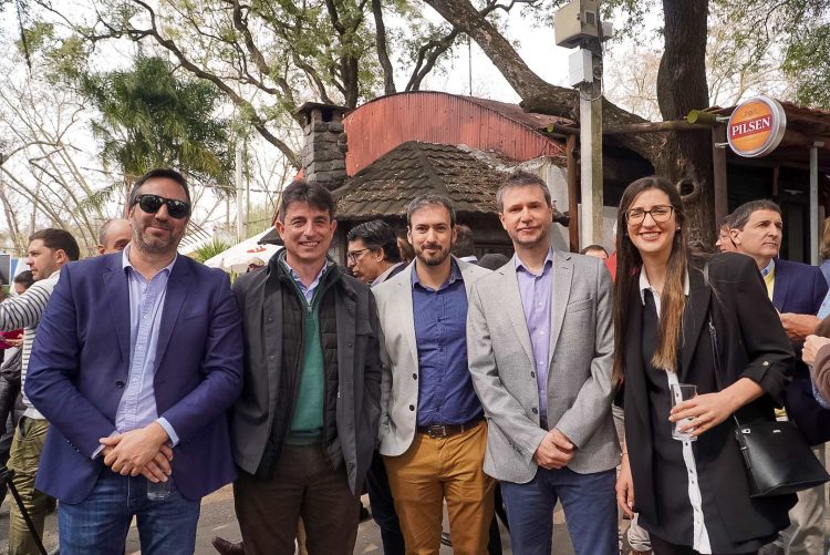 En octubre Antel dará cobertura 5G en 500 sitios de todo el país