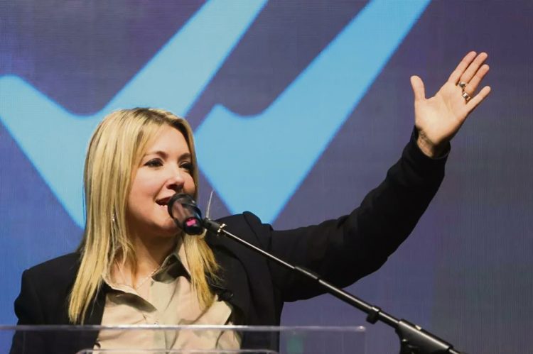 “La política es una herramienta para mejorar la vida de la gente”