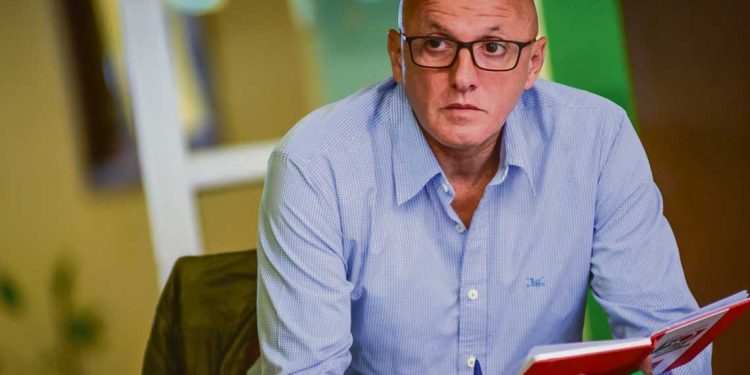 FUS alerta que el Sistema Nacional Integrado de Salud está al borde de la quiebra