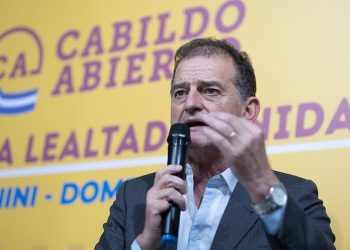 Cabildo Abierto y octubre