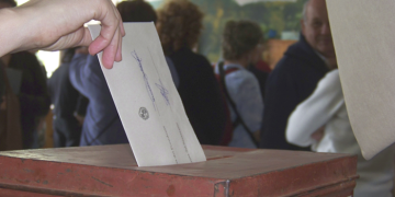 “Estamos ante una campaña bastante pobre desde el punto de vista discursivo”