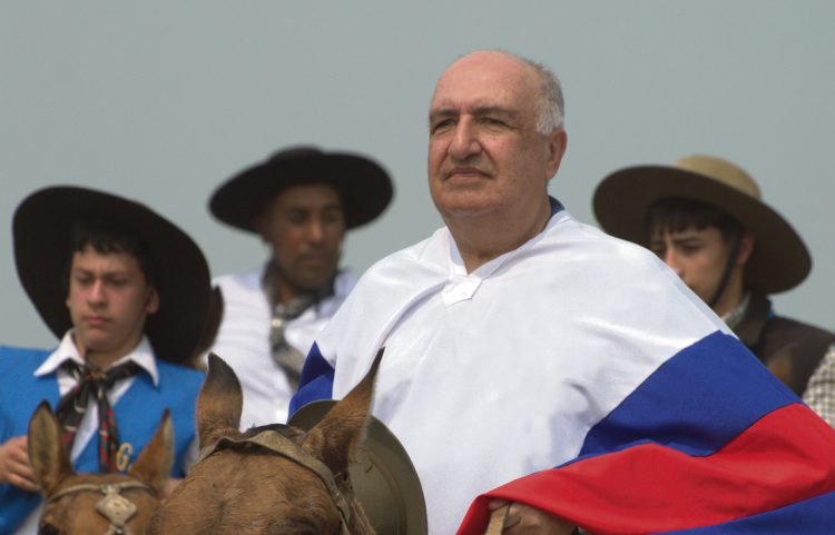 “Cabildo Abierto no ha perdido el tiempo en descalificar a ningún candidato”