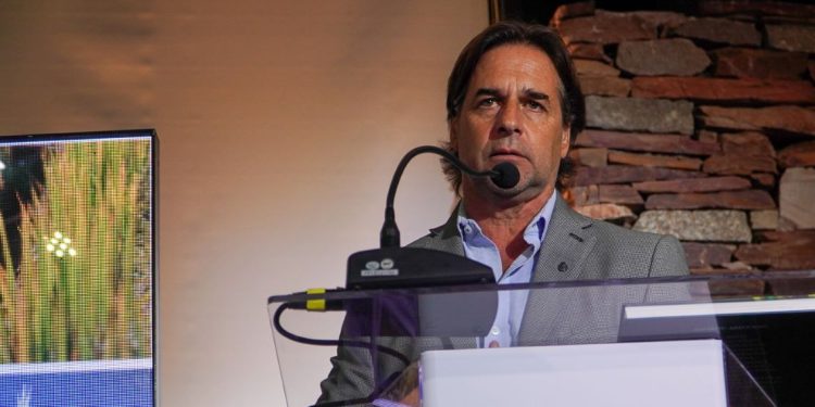 Sanguinetti: Todo se logra y hace con la calidad humana, sin la cual no hay ciencia, trabajo, libertad, ni nada