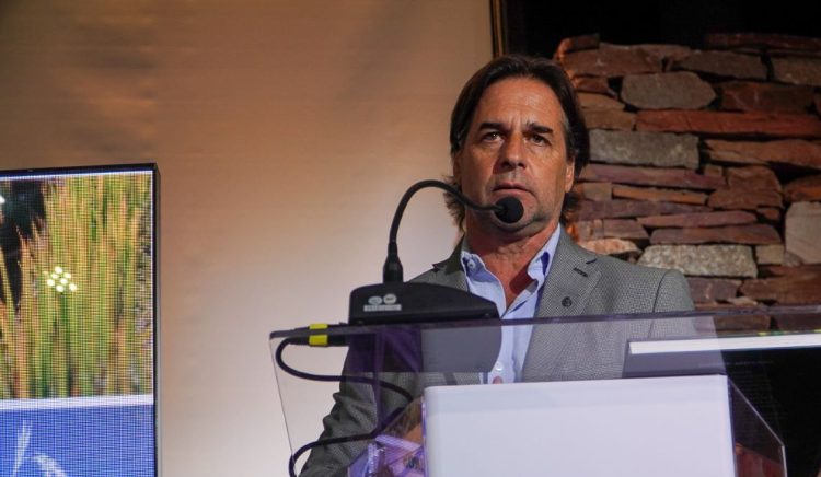 Sanguinetti: Todo se logra y hace con la calidad humana, sin la cual no hay ciencia, trabajo, libertad, ni nada