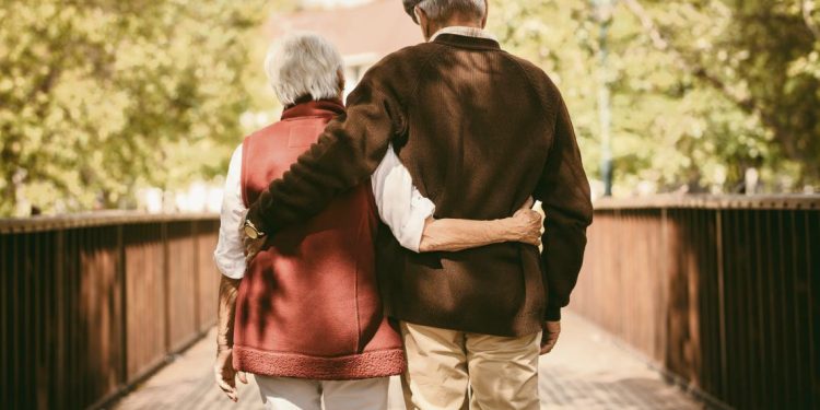 Políticas orientadas al adulto mayor