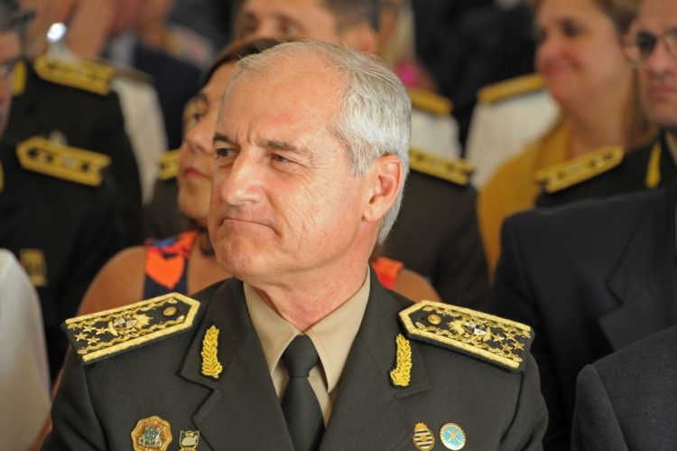 Nuevo subsecretario de Defensa plantea seguir impulsando programa de viviendas para personal subalterno y retirados miliares