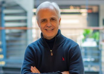 Politólogo Adolfo Garcé: Álvaro Delgado “es más sólido” que Yamandú Orsi.