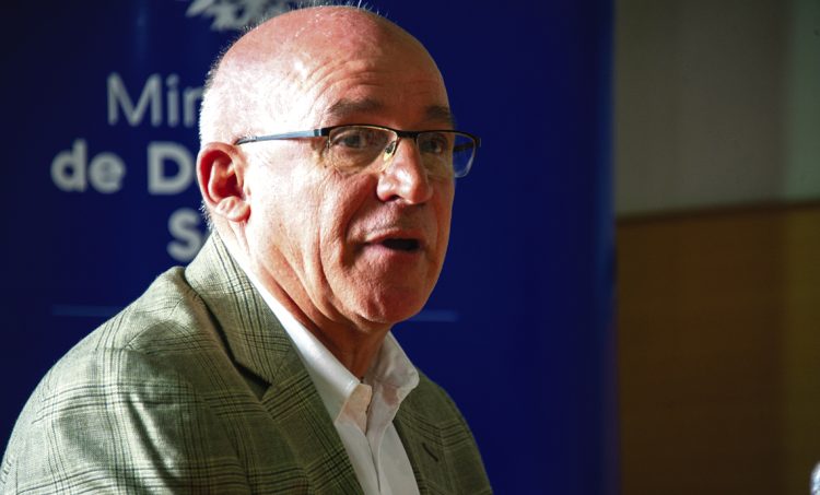 Existe “publicidad engañosa” que no protege a los niños de la comida chatarra, señala el director del INDA