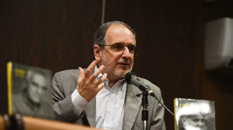 Hablemos de teatro… y algo más