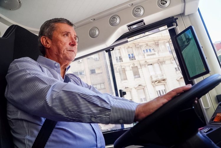 Fueron presentadas las unidades Bus Turístico con confort y tecnología de primer nivel