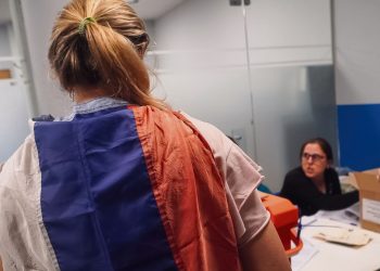 Colectora de votos: una estrategia que implica encabezar cientos de listas para llegar al Senado