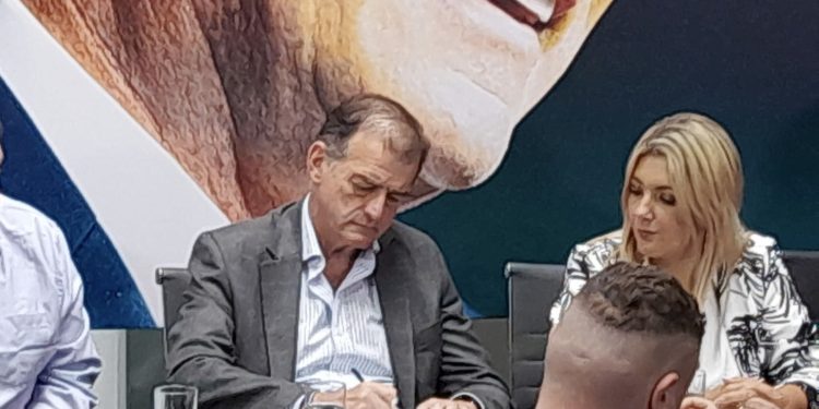 Las 12 propuestas de Cabildo Abierto incorporadas al programa de la coalición republicana