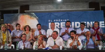 Intendentes y alcaldes de la Coalición se reúnen con la fórmula Delgado-Ripoll