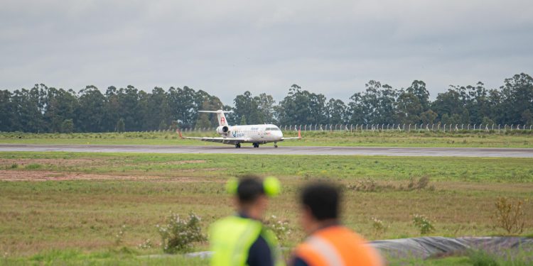 Primer mes de la ruta aérea Montevideo – Salto cierra con excelente desempeño