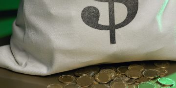 El Frente Amplio y los dineros públicos