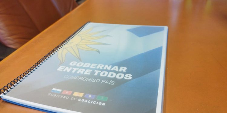 “Gobernar entre todos”: 400 propuestas que proponen seguir transformando a Uruguay