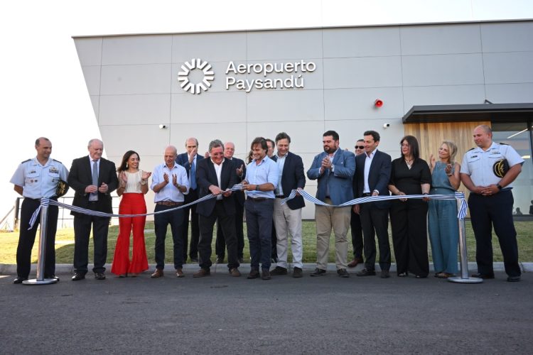 Aeropuertos Uruguay inauguró el nuevo Aeropuerto Internacional de Paysandú