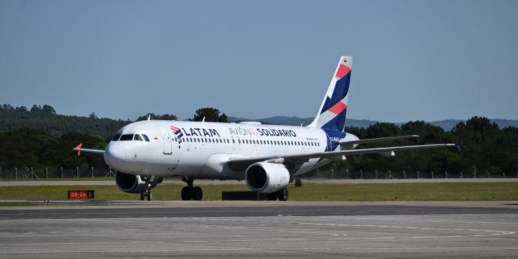 Aeropuerto de Punta del Este recibió primer vuelo de LATAM desde Santiago de Chile