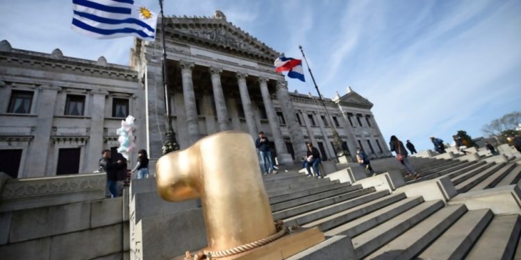 Transbordo ideológico inadvertido