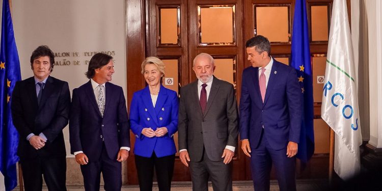 El Mercosur y la Unión Europea suscribieron acuerdo comercial