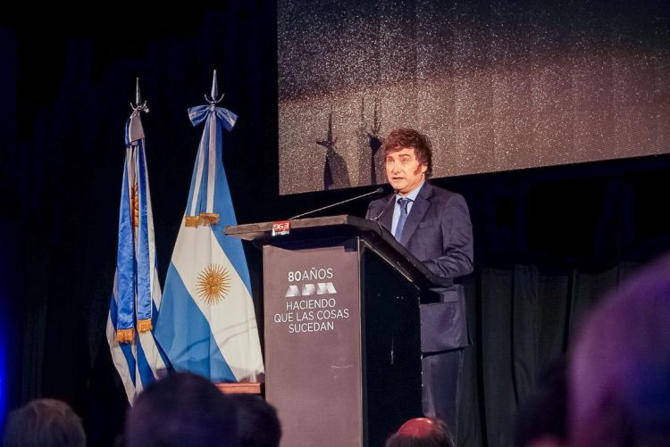 Milei en ADM: “Los valores de Occidente son los valores de la libertad”
