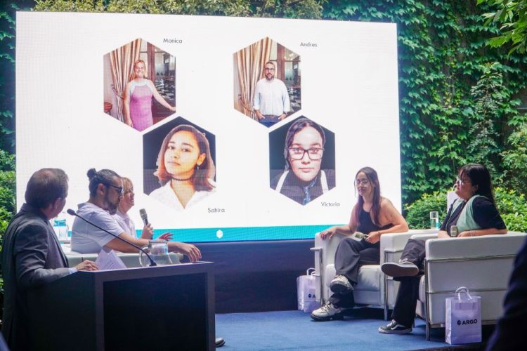 Se lanzó el programa Argo que brinda apoyo educativo integral a adolescentes