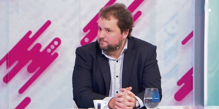 “El gobierno va a tener que mostrar una reducción en el entorno de un punto porcentual de déficit fiscal hasta el año 2029”