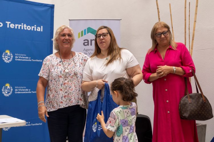 Fueron adjudicadas las viviendas en la antigua casa de Rodó