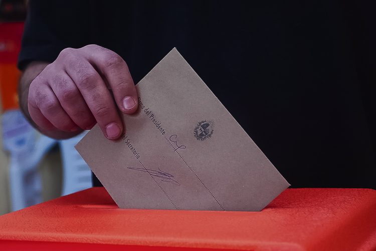 El 11 de mayo se eligen 1243 autoridades departamentales