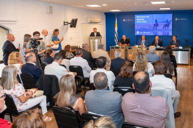 La temporada turística 2024-25 logró un récord de 572.699 visitantes