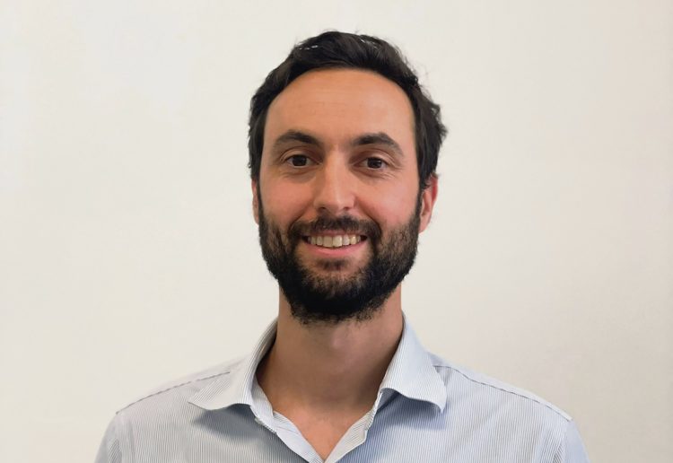 Del aula al mundo laboral: ¿qué tener en cuenta al elegir una profesión?