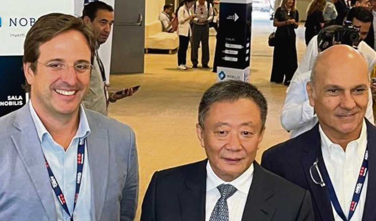 “China le está dando mayor importancia a nuestro país y tenemos que mirar esas señales”