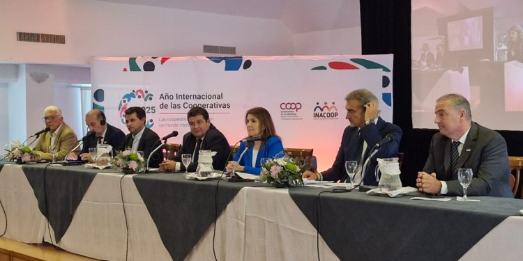 Martín Fernández: “En más de cien años, el cooperativismo uruguayo ha forjado una sociedad más justa e inclusiva”